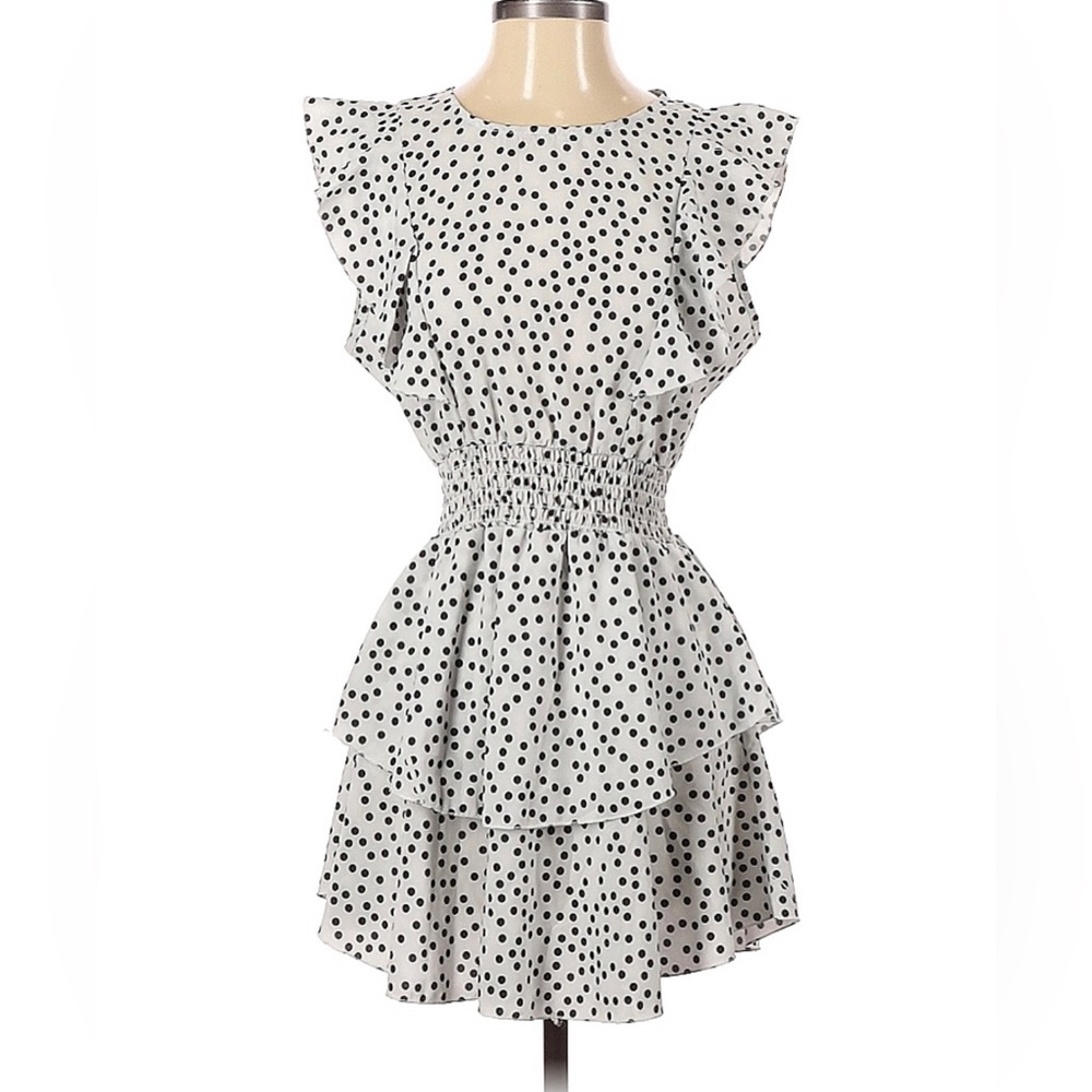 Flouncy white dress with black polka dots!!!